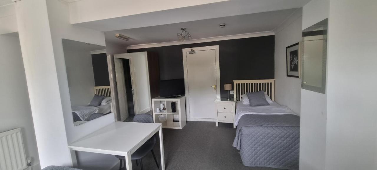 Hunters Meet Hotel Hatfield Heath Buitenkant foto
